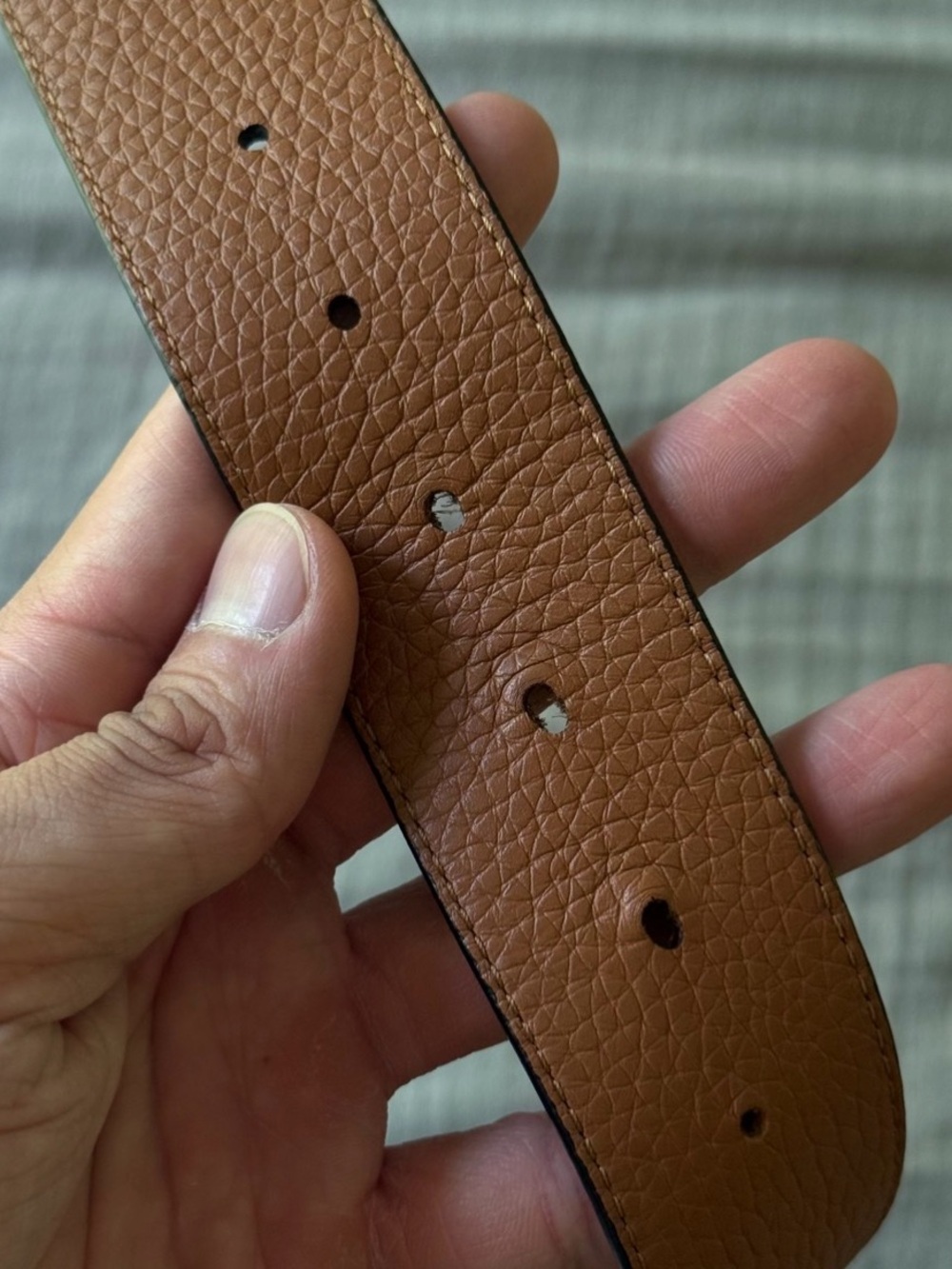 Louis Vuitton LV Initials Reversible Belt \ Black & Brown - Picture 6 of 6
